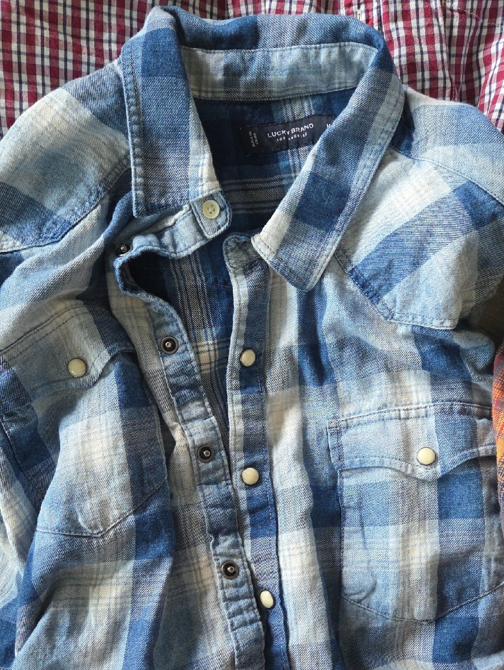 5 Lucky Brand Button Down Plaid Shirts! All Size Medium. Great Condition - Picture 2 of 6